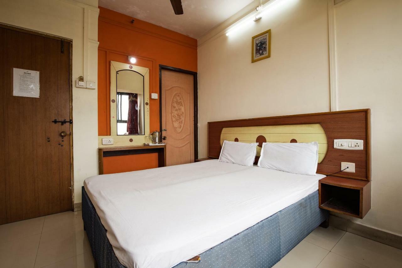 Spot On 6991 Hotel Poonam Madgaon Exterior photo